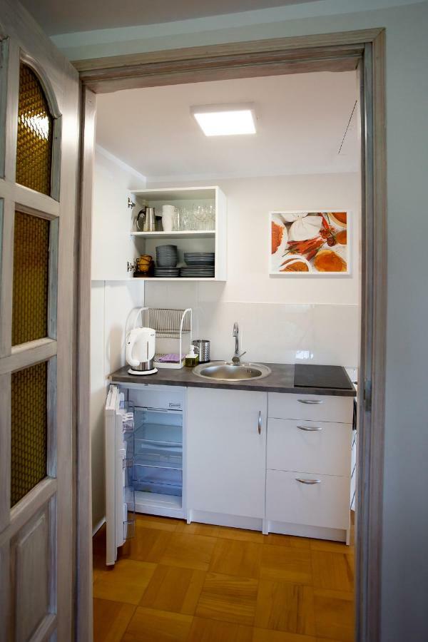 Klimatyzowany Apartament W Mragowie Мронгово Экстерьер фото